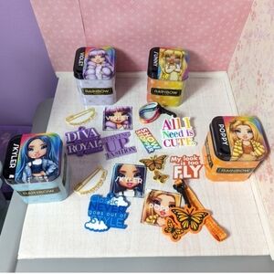 Rainbow High Suprise Tins
